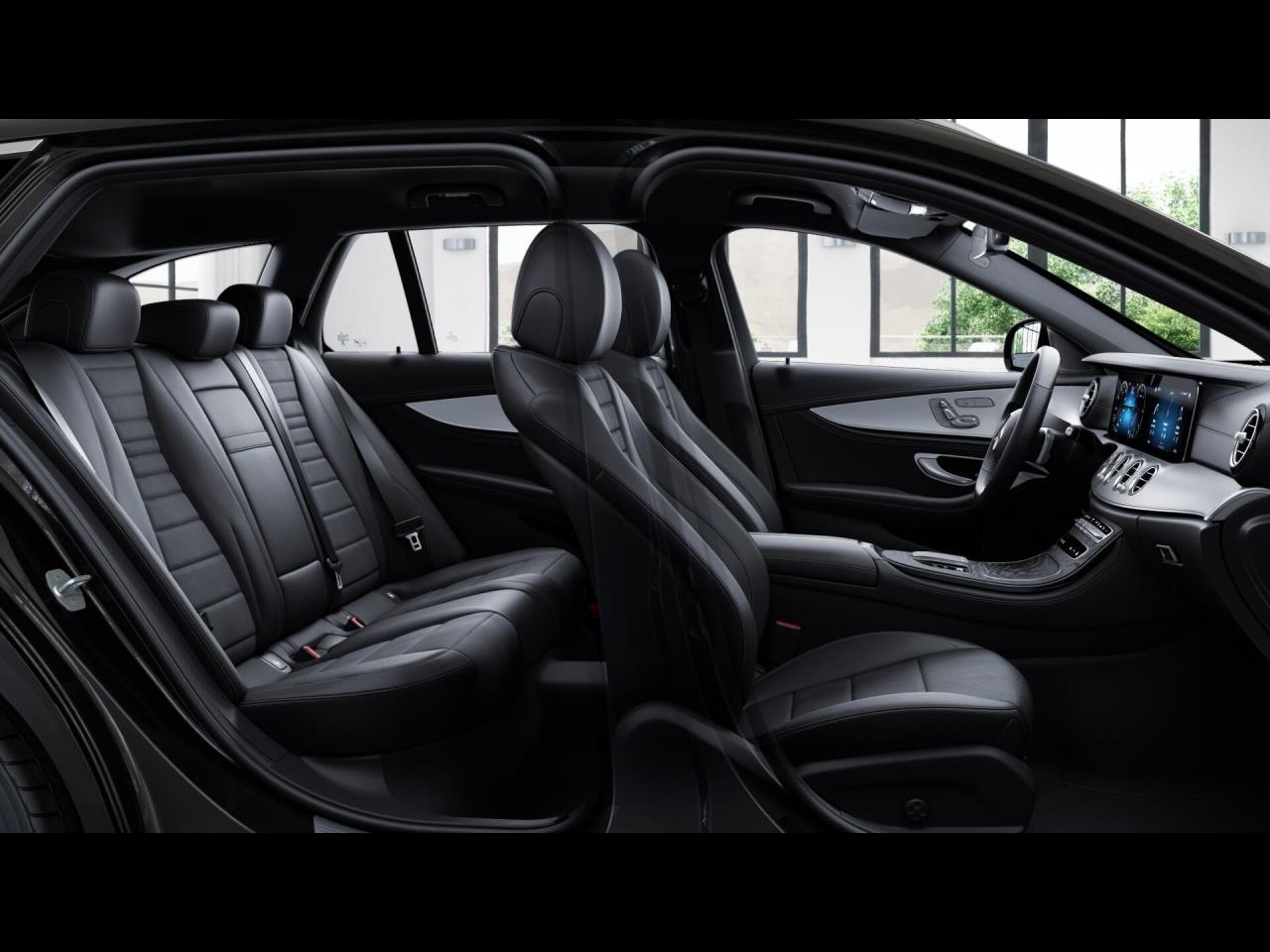 Mercedes-Benz E 400 d 4M T AMG Distronic Burmester 360° AHK