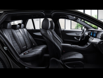 Mercedes-Benz E 400 d 4M T AMG Distronic Burmester 360° AHK