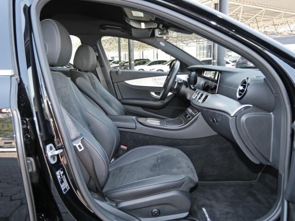 Mercedes-Benz E 400 d 4M T AMG Distronic Burmester 360° AHK