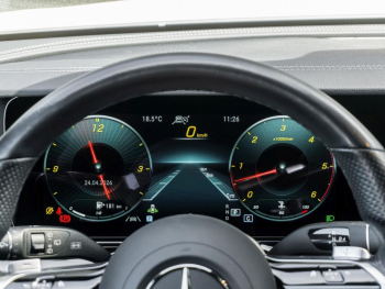 Mercedes-Benz E 400 d 4M T AMG Night Distronic+ 360° AHK