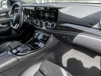 Mercedes-Benz E 400 d 4M T AMG Night Distronic+ 360° AHK