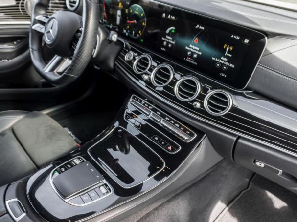 Mercedes-Benz E 400 d 4M T AMG Night Distronic+ 360° AHK
