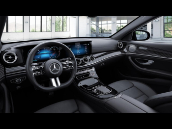 Mercedes-Benz E 400 d 4M T AMG Night Distronic+ 360° AHK