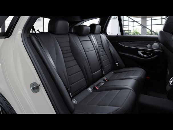 Mercedes-Benz E 400 d 4M T AMG Night Distronic+ 360° AHK