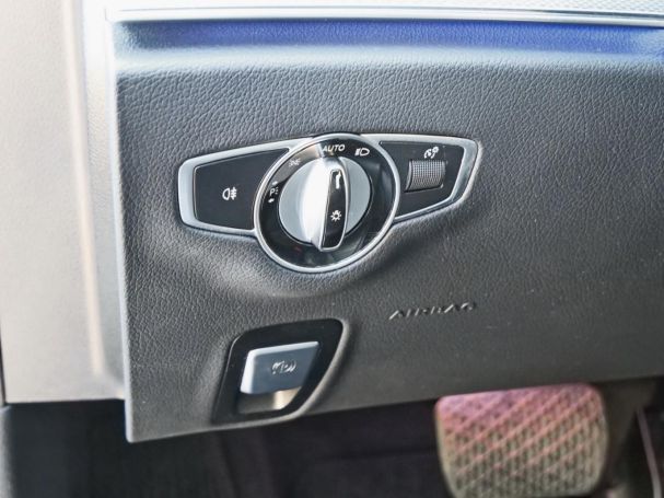 Mercedes-Benz E 450 4M T AMG Night Distronic+ Kamera EasyPack