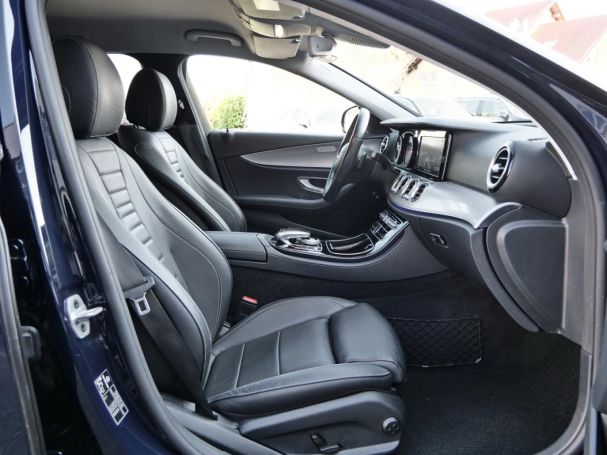 Mercedes-Benz E 450 4M T AMG Night Distronic+ Kamera EasyPack
