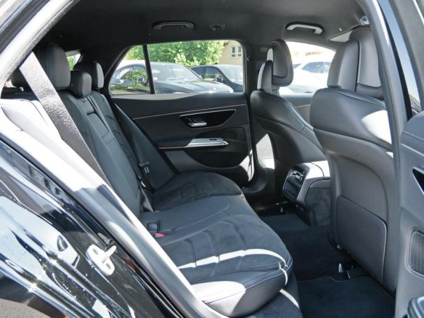 Mercedes-Benz E 200 T AMG Night Distronic KeylessGo Kamera