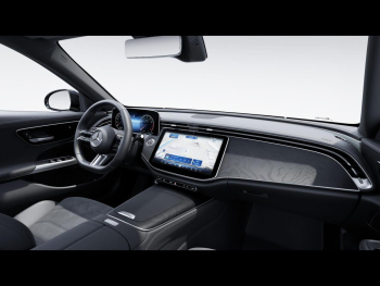 Mercedes-Benz E 200 T AMG Night Distronic KeylessGo Kamera