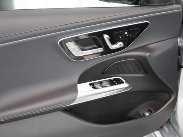 Mercedes-Benz E 220 d T AMG Night Distronic Memory 360° AHK
