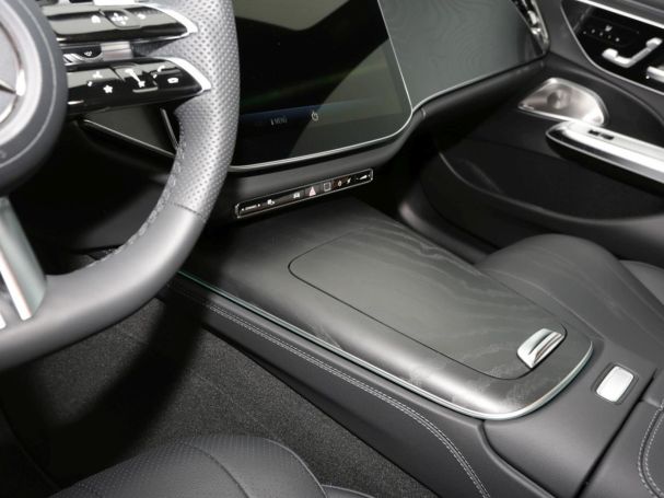 Mercedes-Benz E 220 d T-Modell AMG Night Panorama AHK 360°