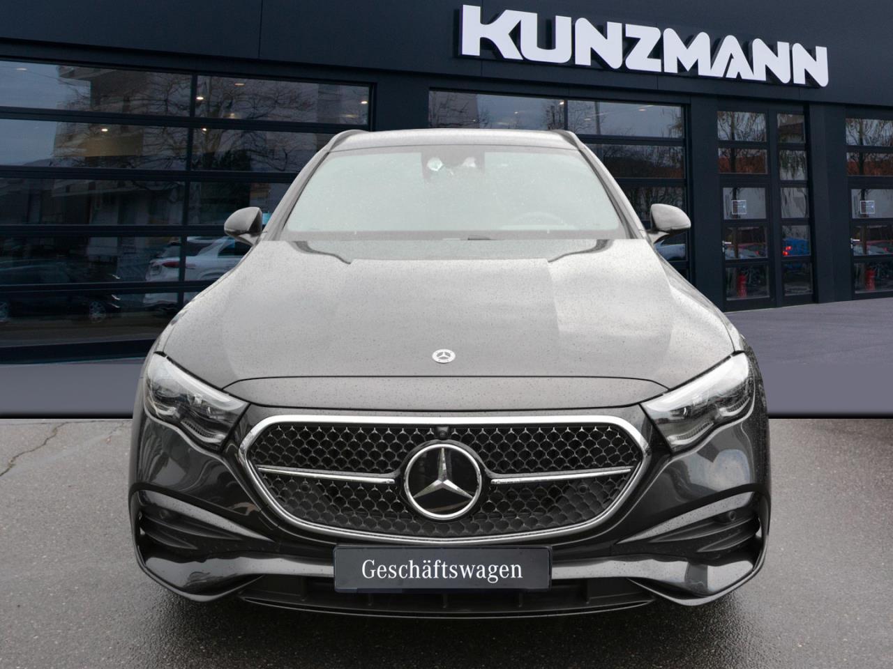 Mercedes-Benz E 220 d T-Modell AMG Night Panorama AHK 360°
