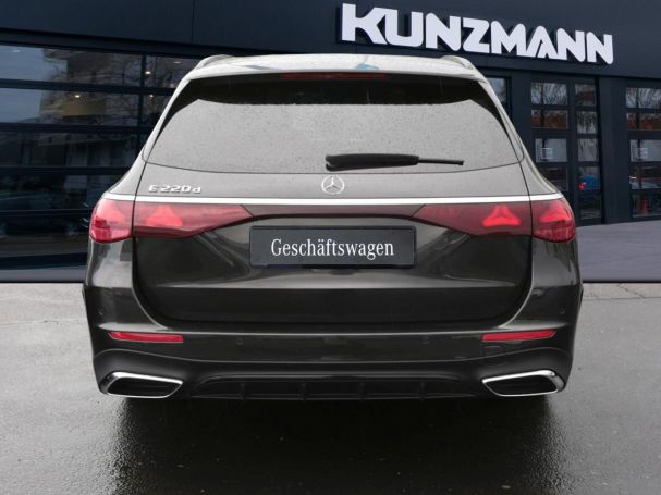 Mercedes-Benz E 220 d T-Modell AMG Night Panorama AHK 360°