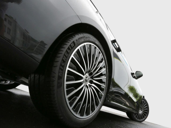 Mercedes-Benz E 220 d T-Modell AMG Night Panorama AHK 360°