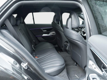 Mercedes-Benz E 220 d T-Modell AMG Night Panorama AHK Distronic
