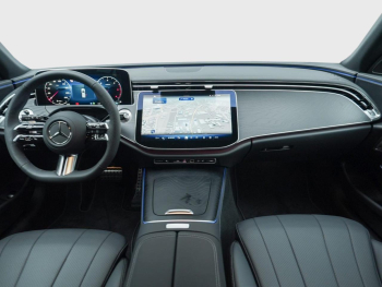 Mercedes-Benz E 220 d T-Modell AMG Night Panorama AHK Distronic