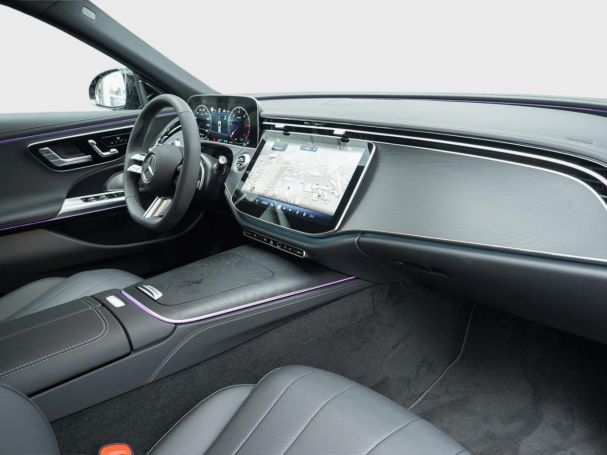Mercedes-Benz E 220 d T-Modell AMG Night Panorama AHK Distronic