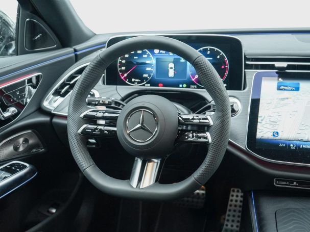 Mercedes-Benz E 220 d T-Modell AMG Night Panorama AHK Distronic