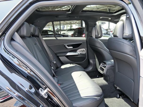 Mercedes-Benz E 220 d T-Modell AMG Night Panorama 360° AHK