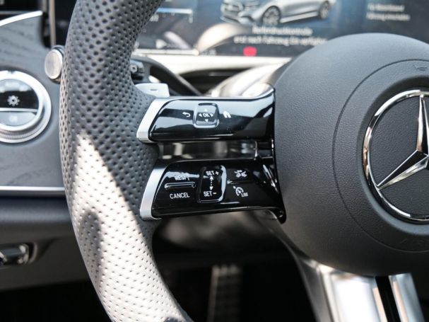 Mercedes-Benz E 220 d T-Modell AMG Night Panorama 360° AHK