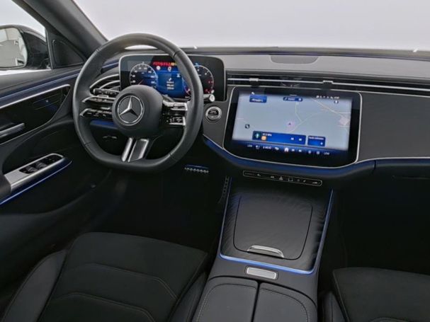 Mercedes-Benz E 220 d T AMG Night Panorama Distronic Kamera AHK