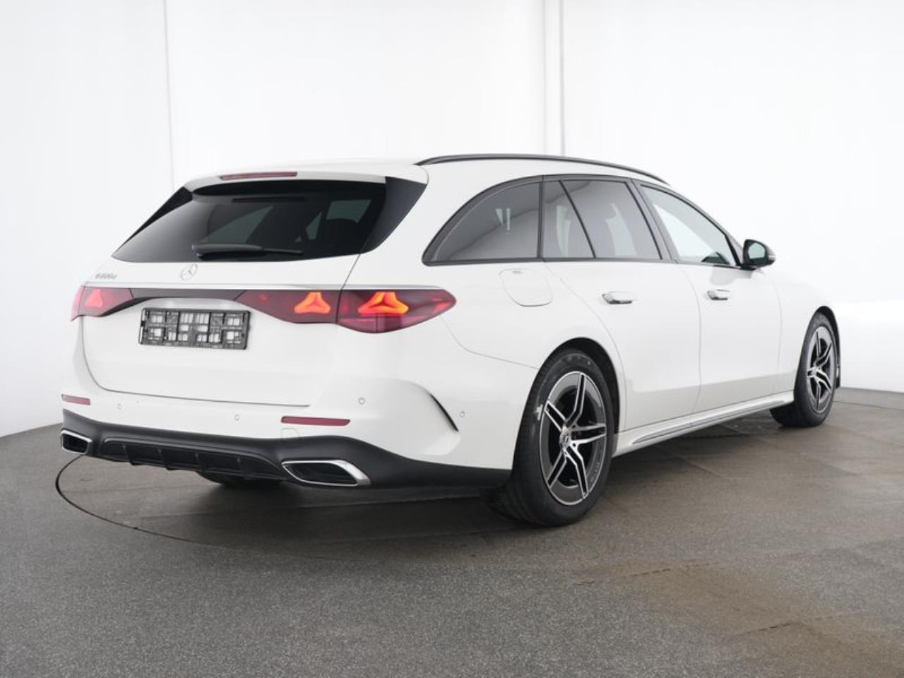 Mercedes-Benz E 220 d T AMG Night Distronic Panorama Totwinkel