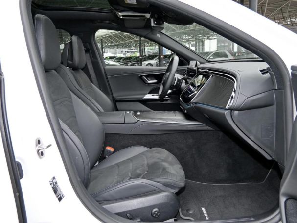 Mercedes-Benz E 220 d T AMG Night Distronic Panorama Totwinkel