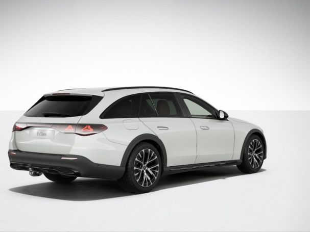 Mercedes-Benz E 300 de 4M T All-Terrain Avantgarde Night AHK