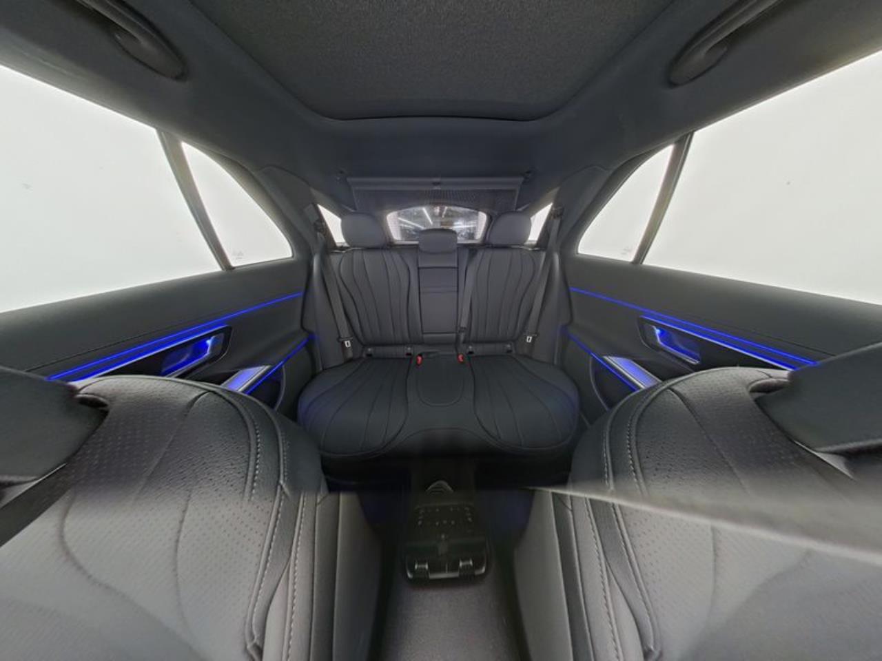 Mercedes-Benz E 300 de 4M T All-Terrain Avantgarde Distronic