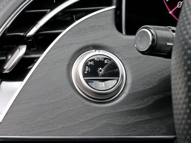 Mercedes-Benz E 300 de 4M T AMG Night Distronic 360° NP 90.101