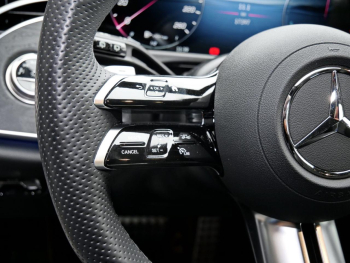 Mercedes-Benz E 300 de 4M T AMG Distronic Memory 360° AHK