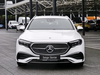 Mercedes-Benz E 300 de 4M T AMG Distronic Memory 360° AHK