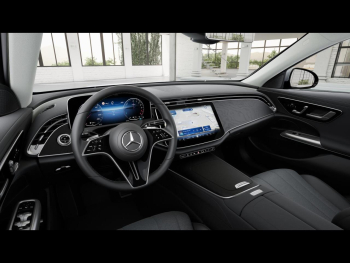 Mercedes-Benz E 300 de T Avantgarde Distronic Memory 360° AHK
