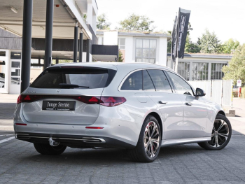 Mercedes-Benz E 300 de T Avantgarde Distronic Memory 360° AHK