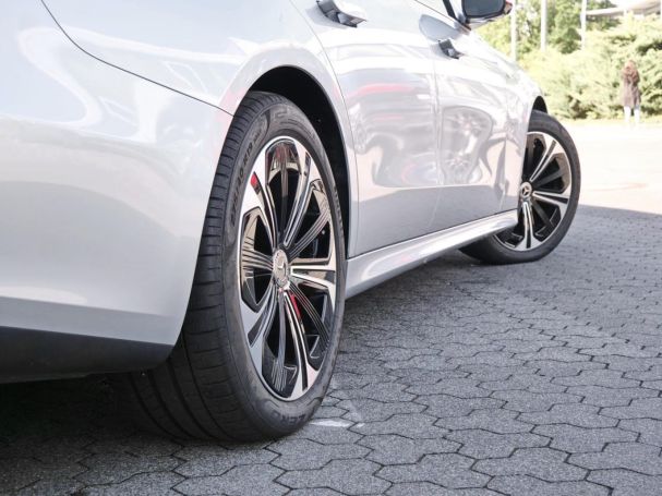 Mercedes-Benz E 300 de T Avantgarde Distronic Memory 360° AHK