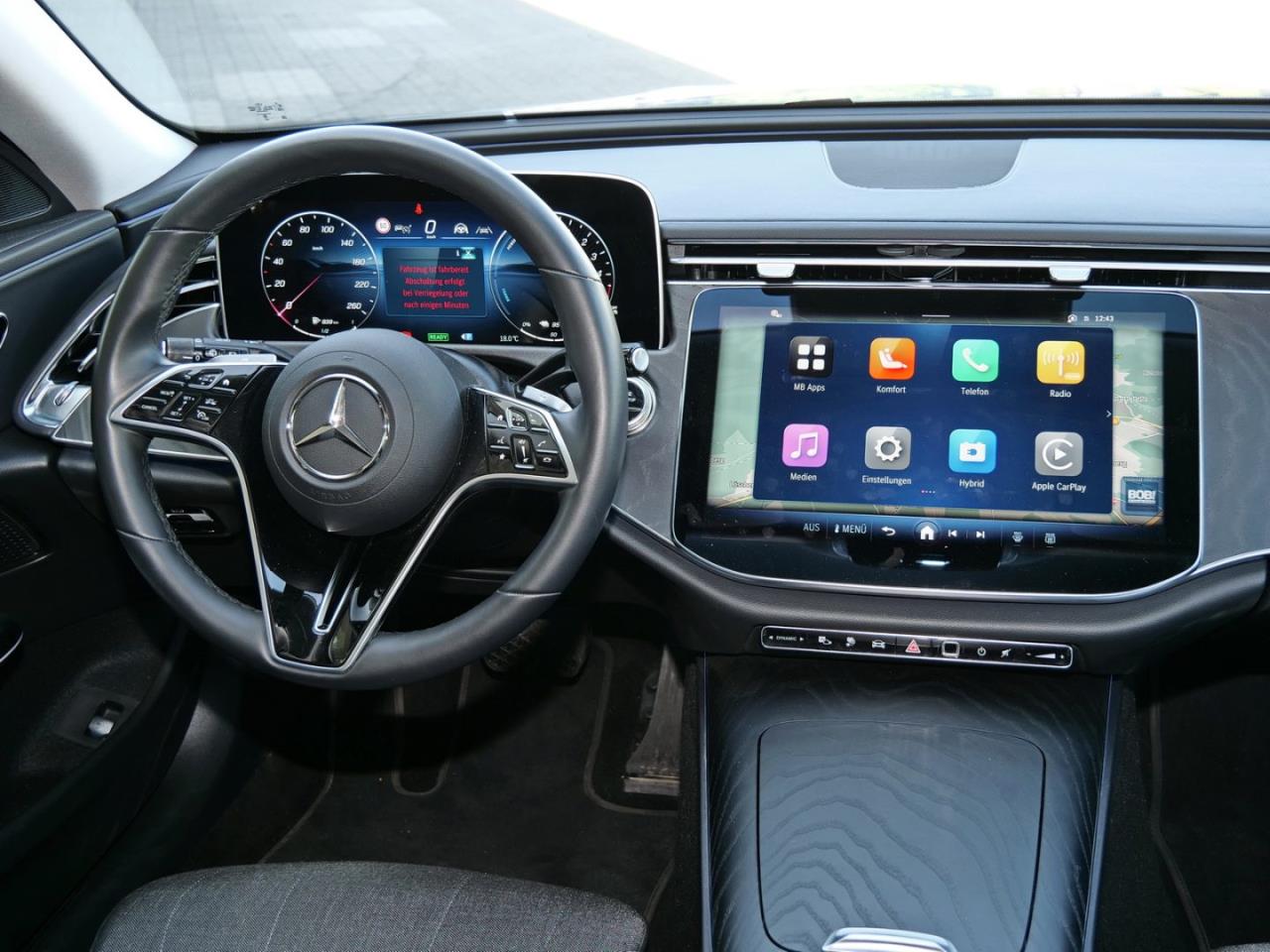 Mercedes-Benz E 300 de T Avantgarde Distronic Memory 360° AHK