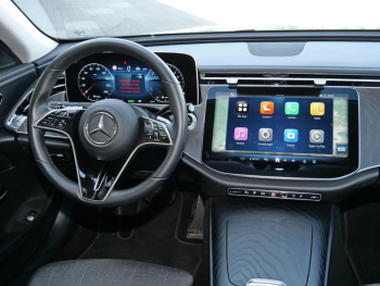 Mercedes-Benz E 300 de T Avantgarde Distronic Memory 360° AHK