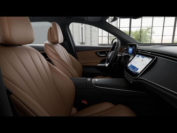 Mercedes-Benz E 300 e T AMG Night Panorama Distronic 360° AHK