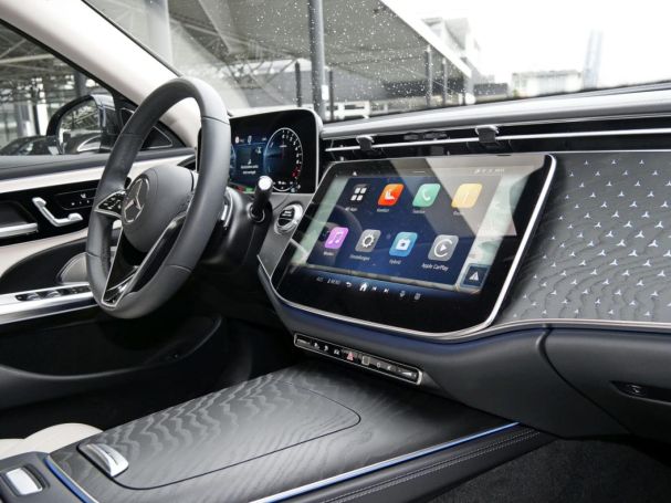 Mercedes-Benz E 300 e T Avantgarde Distronic 360° AHK Burmester