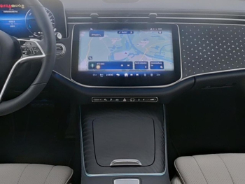 Mercedes-Benz E 300 e T Avantgarde Distronic 360° AHK Burmester