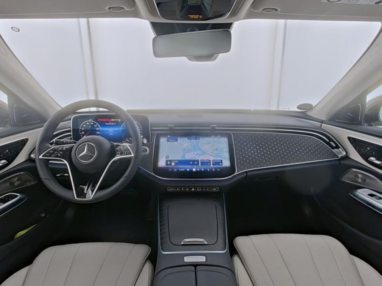 Mercedes-Benz E 300 e T Avantgarde Distronic 360° AHK Burmester