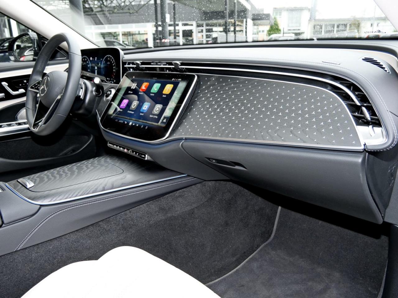 Mercedes-Benz E 300 e T Avantgarde Distronic 360° AHK Burmester