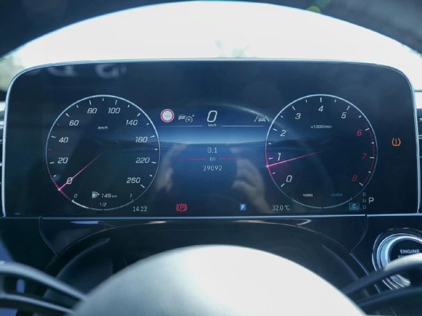 Mercedes-Benz E 450 4M T AMG Panorama Standhzg Distronic AHK