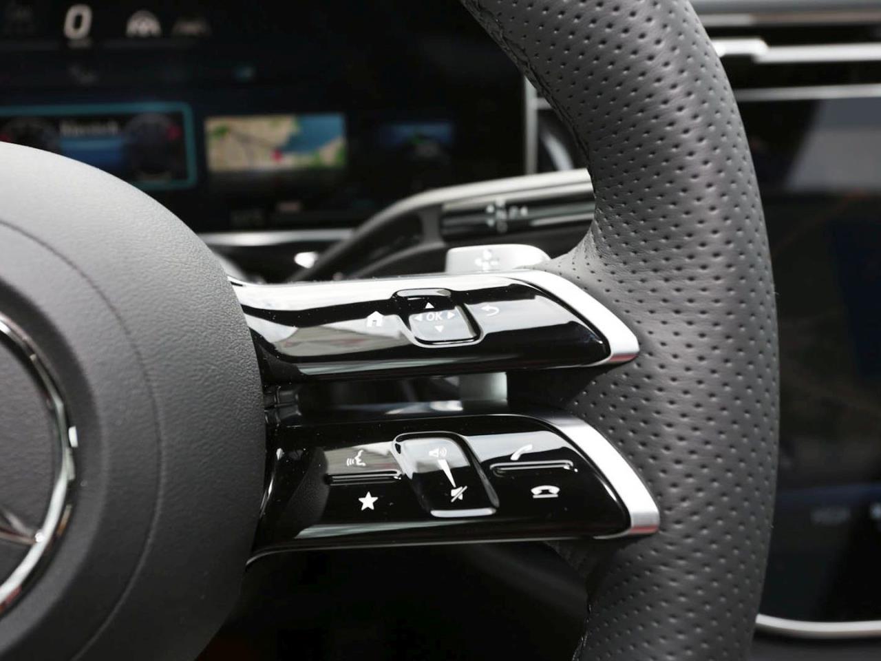 Mercedes-Benz E 450 d 4MATIC T-Modell AMG Standhzg AHK 360°