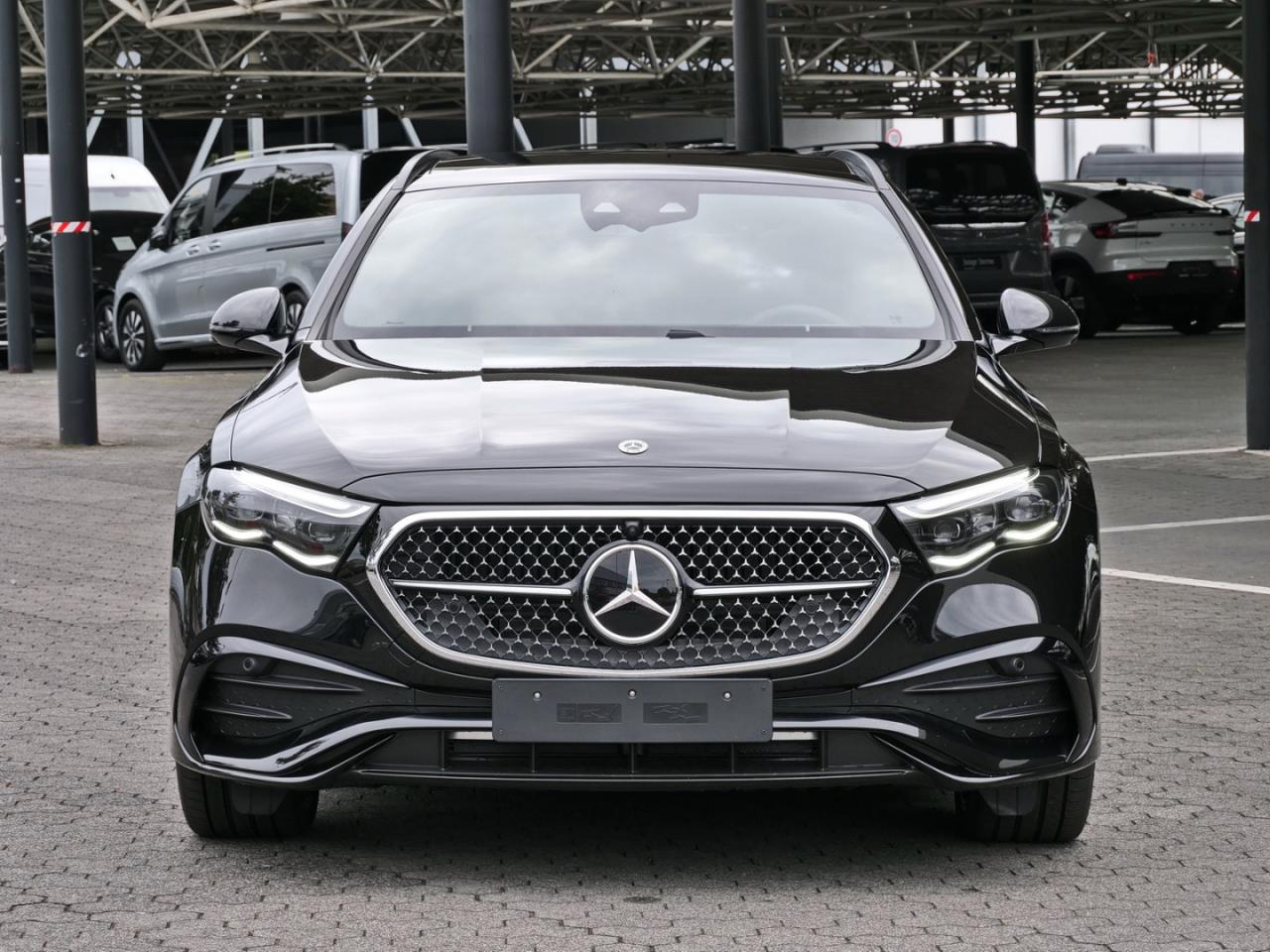 Mercedes-Benz E 450 d 4MATIC T-Modell AMG Night Panorama 360°