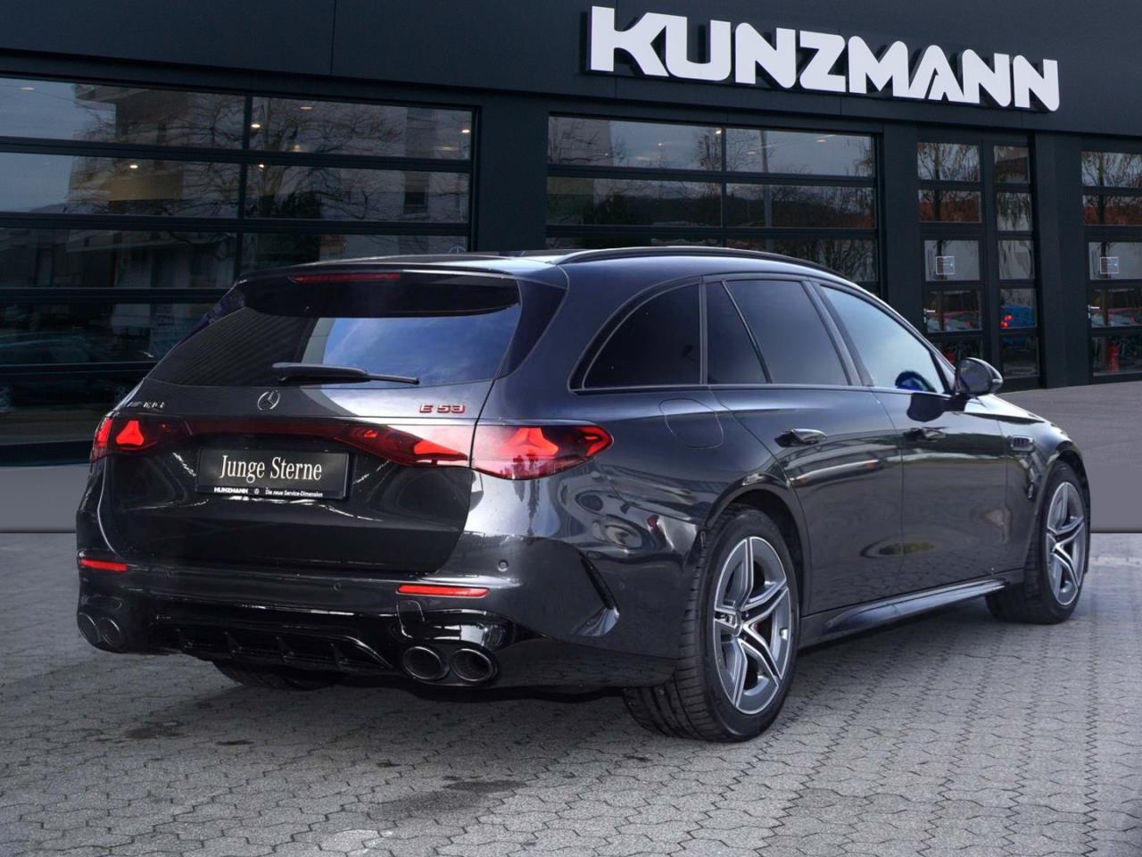 Mercedes-Benz E 53 AMG HYBRID 4M+ T Night Superscreen 360° HUD