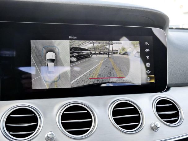 Mercedes-Benz E 300 de Avantgarde Schiebedach Distronic+ 360°