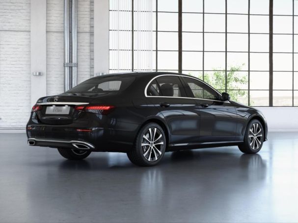 Mercedes-Benz E 300 de Avantgarde Schiebedach Distronic+ 360?