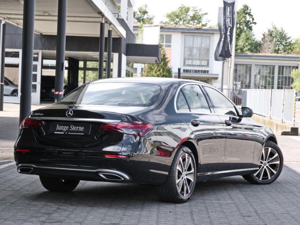 Mercedes-Benz E 300 de Avantgarde Schiebedach Distronic+ 360°