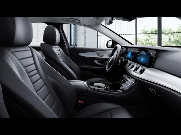 Mercedes-Benz E 300 de Avantgarde Schiebedach Distronic+ 360?