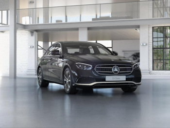Mercedes-Benz E 300 de Avantgarde Schiebedach Distronic+ 360?